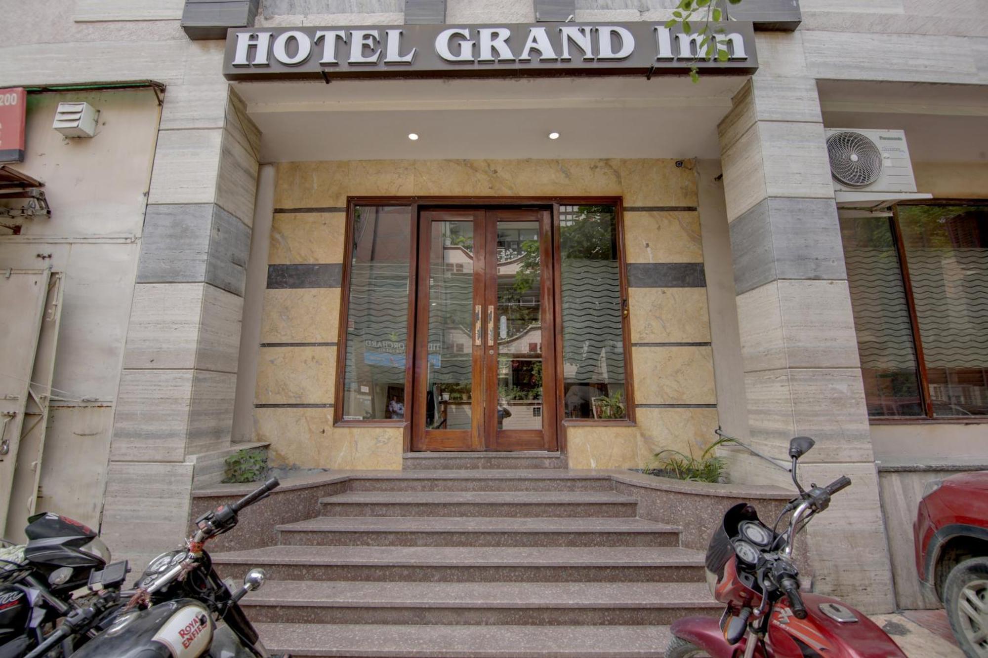 Townhouse Grand Inn Ghaziabad Exterior photo